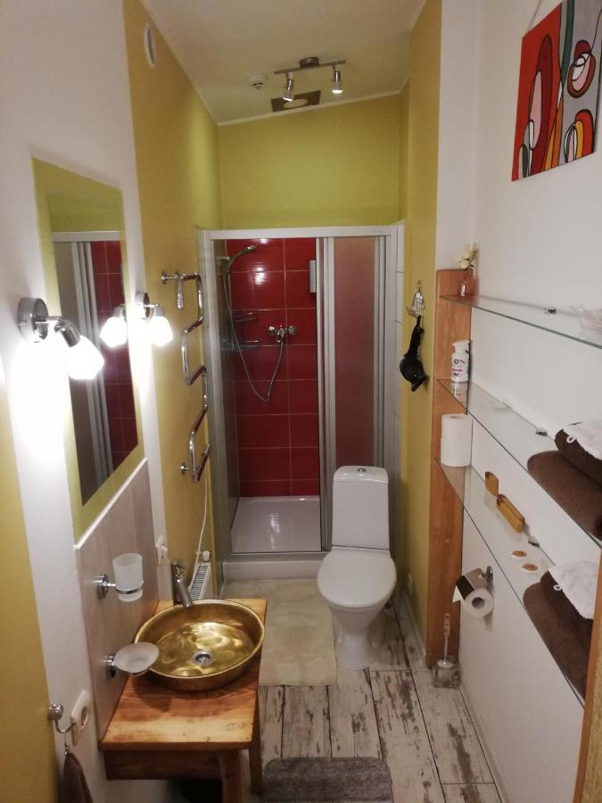 Zalais Namins Apartment Ventspils Exterior photo