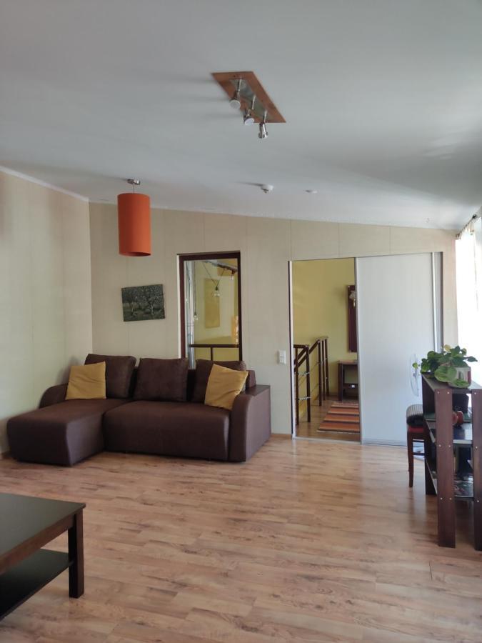 Zalais Namins Apartment Ventspils Exterior photo