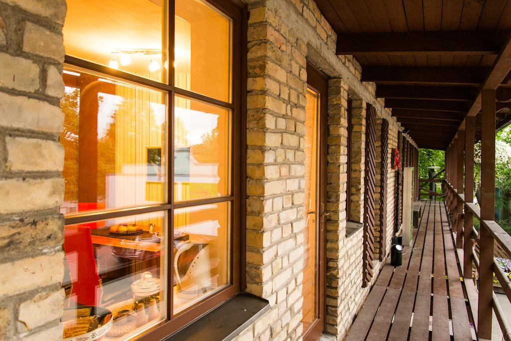 Zalais Namins Apartment Ventspils Exterior photo